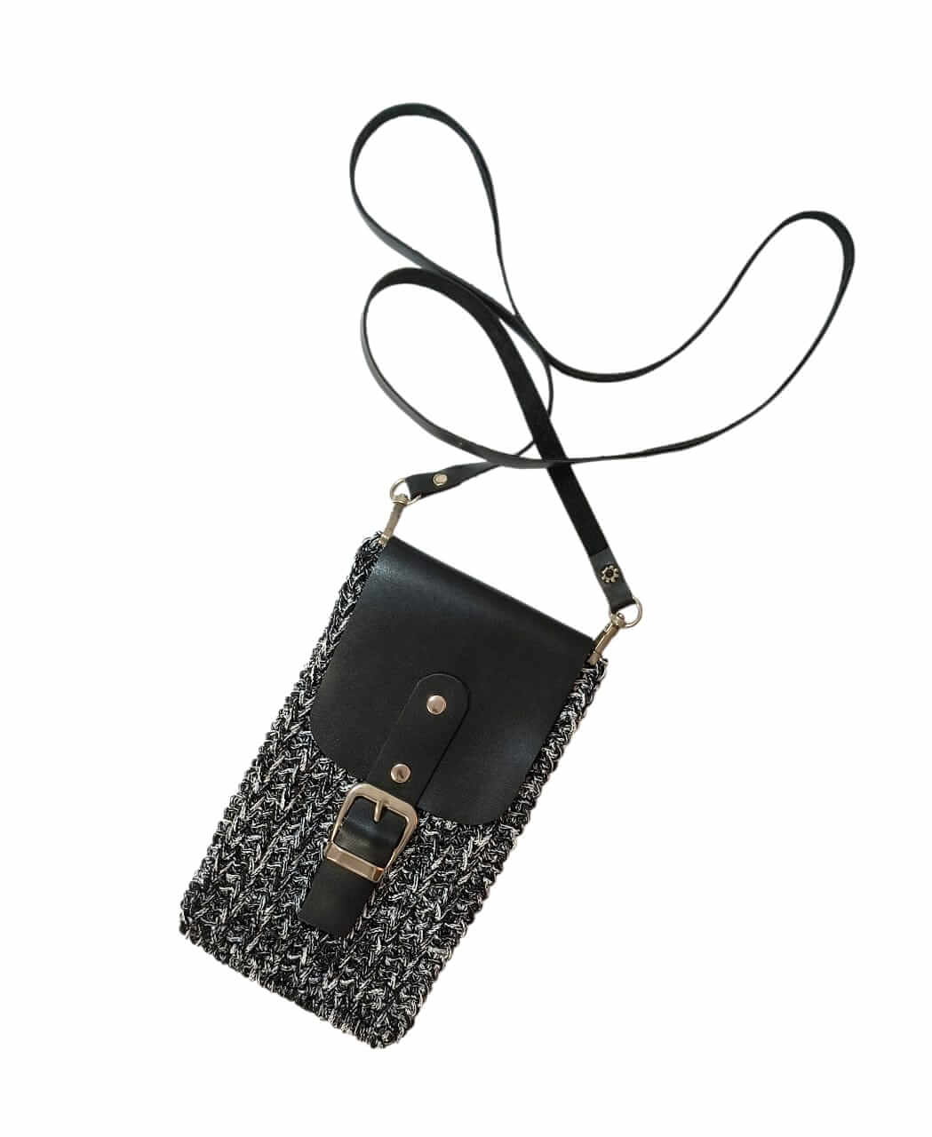 Πλεκτή χειροποίητη τσάντα για κινητό